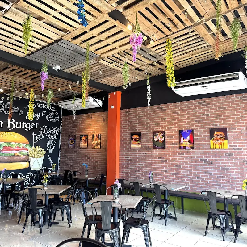 Beach Burger Bar & Grill