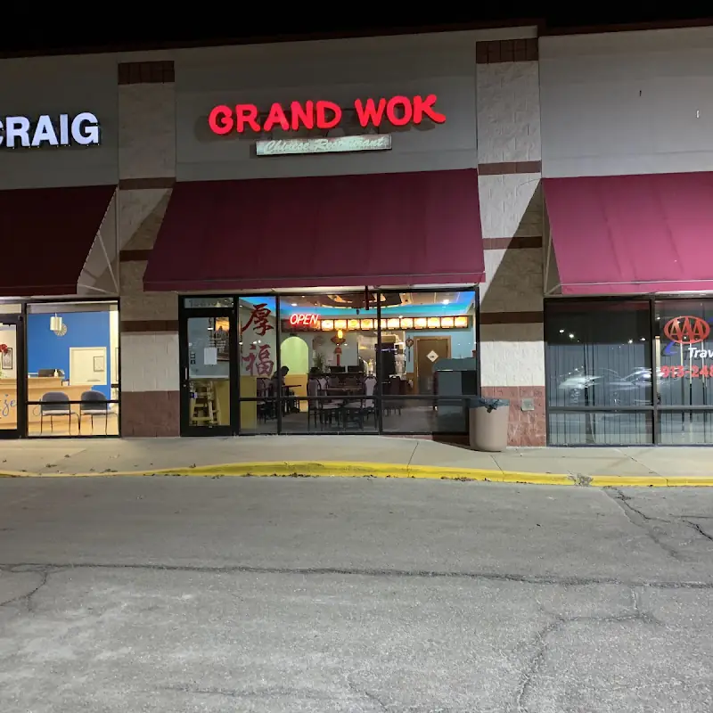 Grand Wok