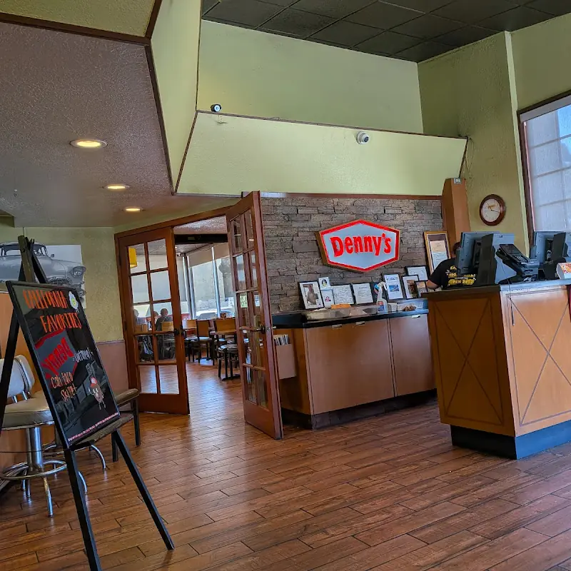 Denny's Restaurant