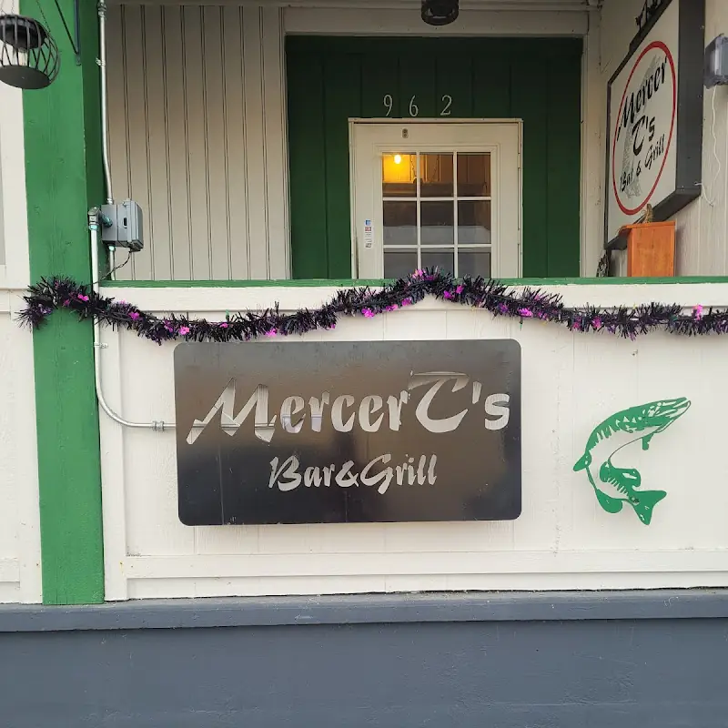 Mercer T's Bar & Grill