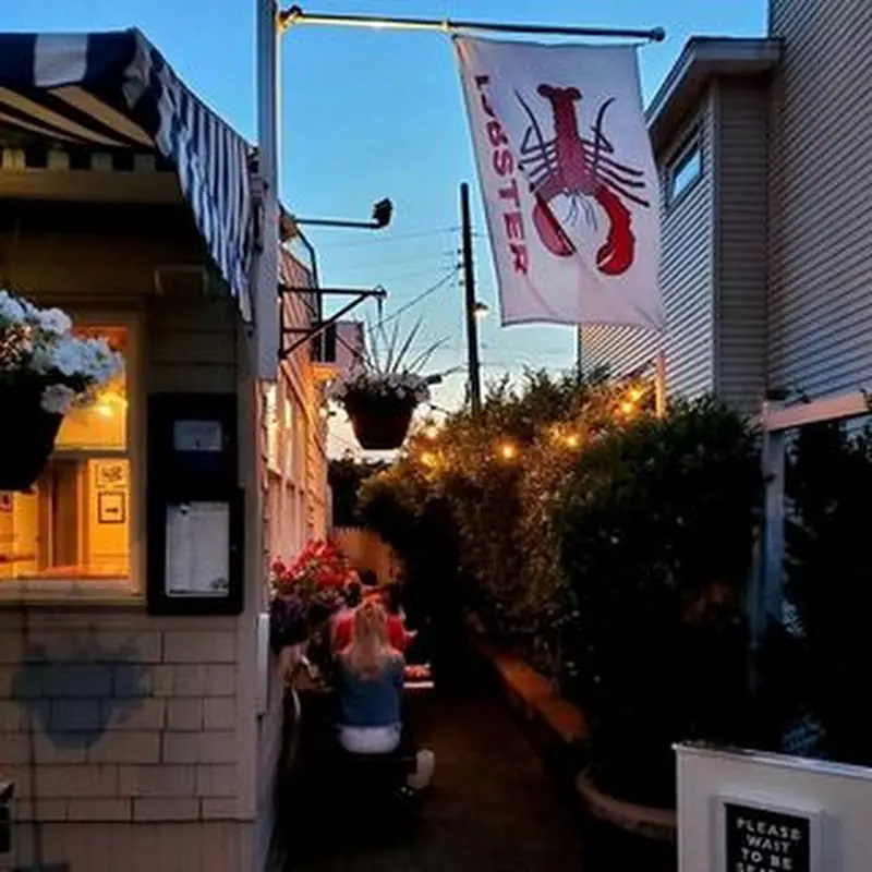 Harvey Cedars Shellfish Company