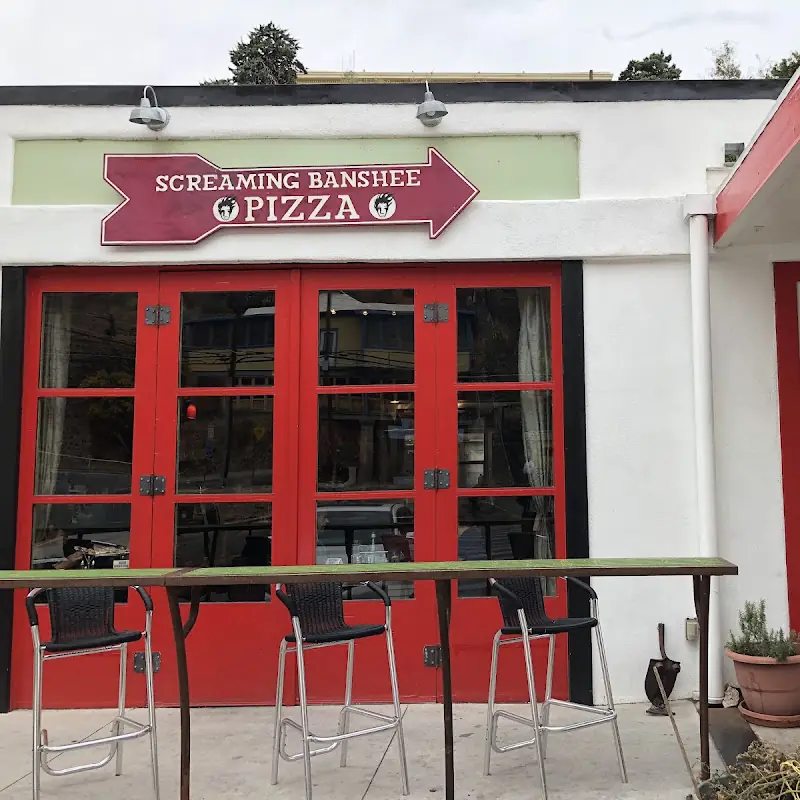 Screaming Banshee Pizza