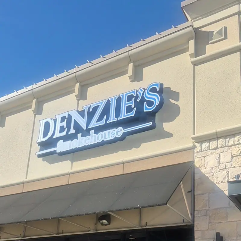 Denzie’s Smokehouse