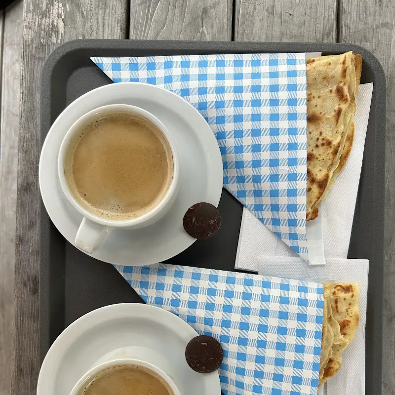 Resto-terrasse "Les Crêpes de France" (Ouvert au public) - Crêpes, poutines & crème glacée