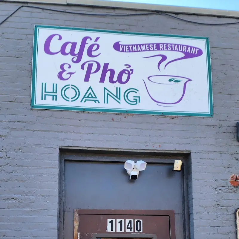 Cafe & pho Hoang
