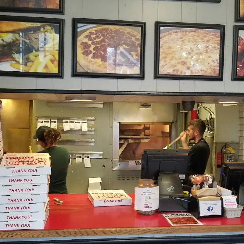 Fiesta Pizza & Chicken (Goodyear Heights)