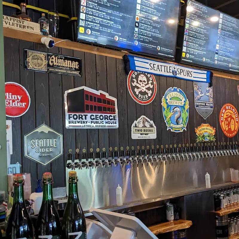 Rainier Growlers