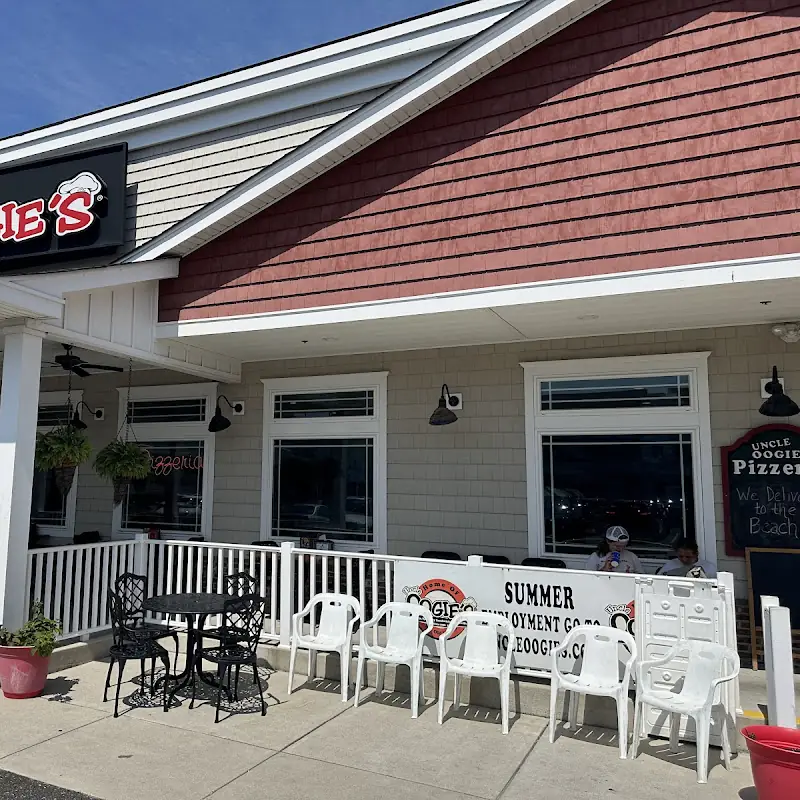 Uncle Oogie's Pizzeria & Specialty Sandwiches