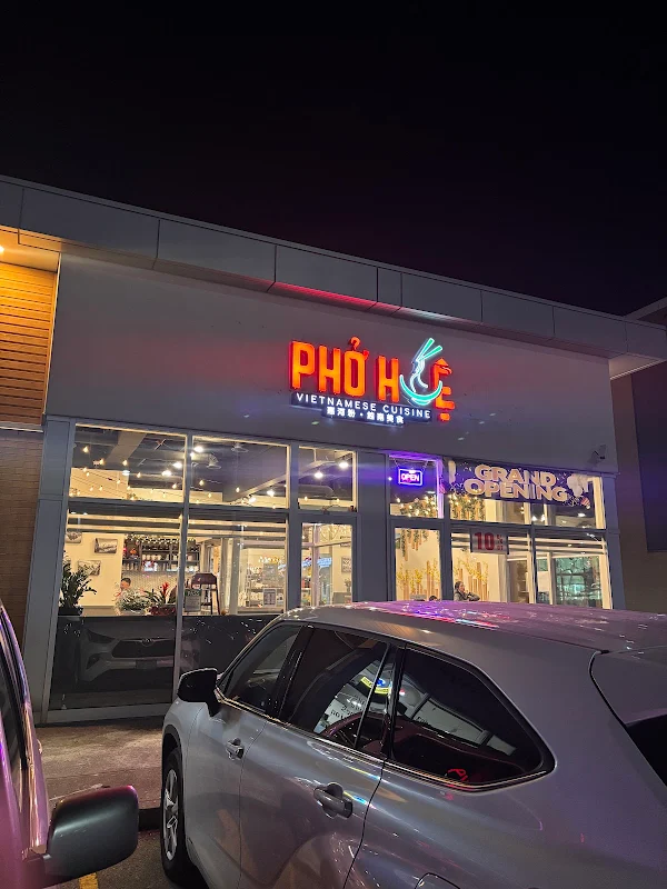 Pho Hue (Vietnamese Cuisine 最美味的越南河粉汤)