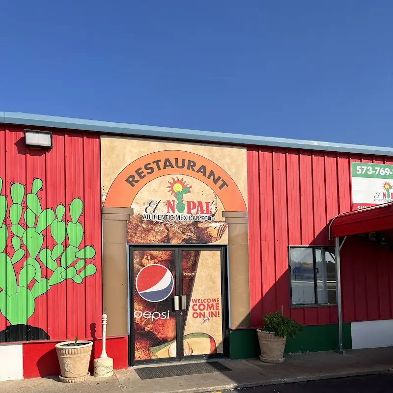 El Nopal Mexican Restaurant 4