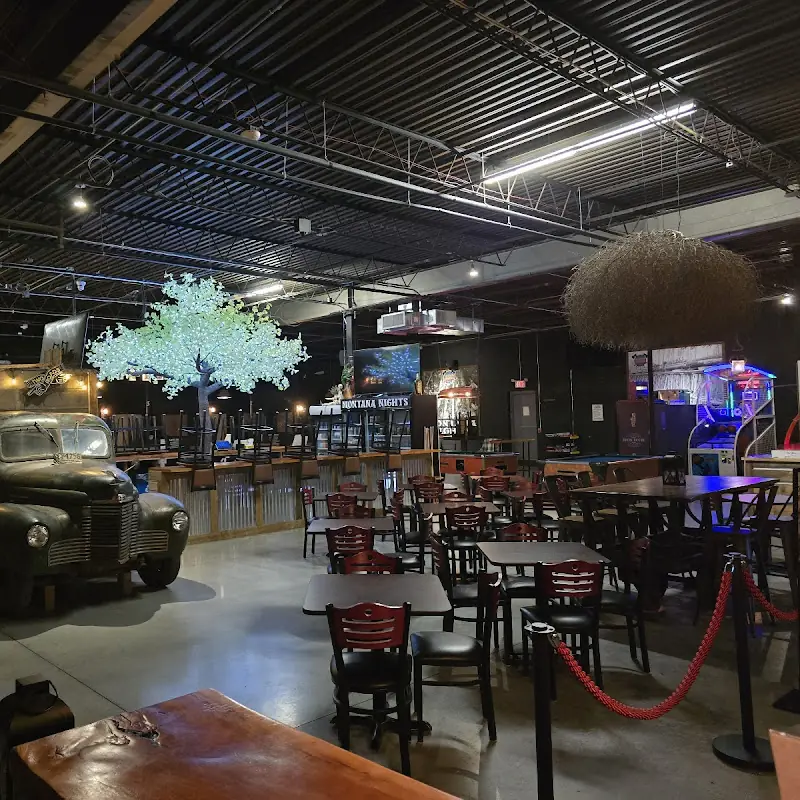 Montana Nights Axe Throwing - Newington