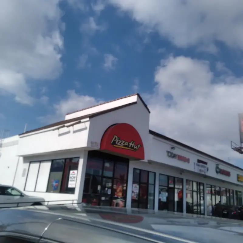 Pizza Hut