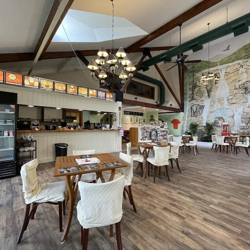 Brookline’s Finest- Takeout Meals, Cafe, Bakery & Vendor Shop