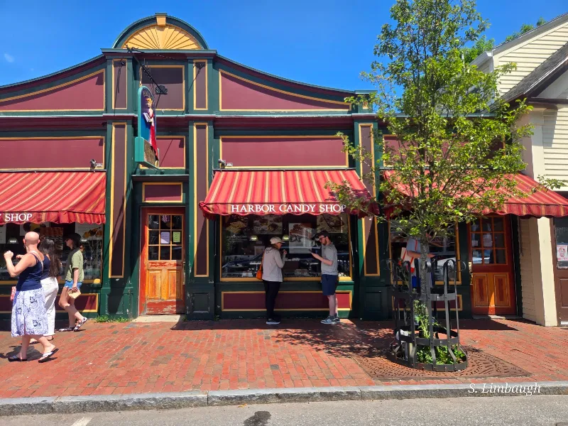 Harbor Candy Shop