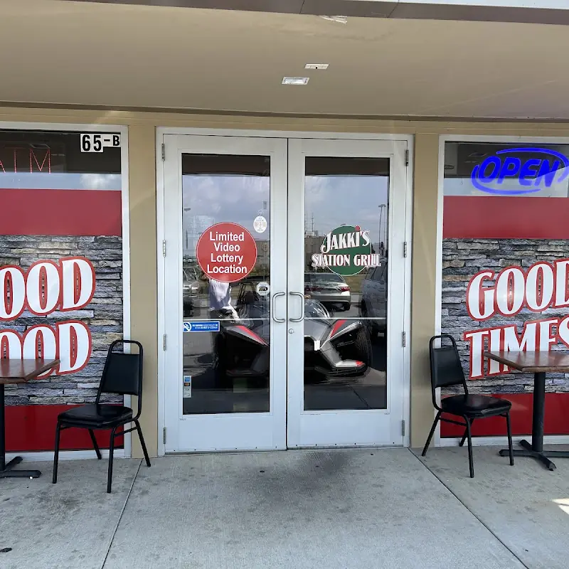 Jakki's Station Grill