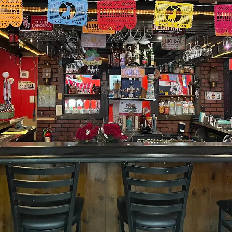 Two Friends Deli Restaurant & Bar