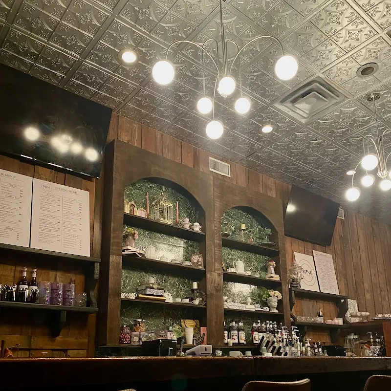 Breve Lounge