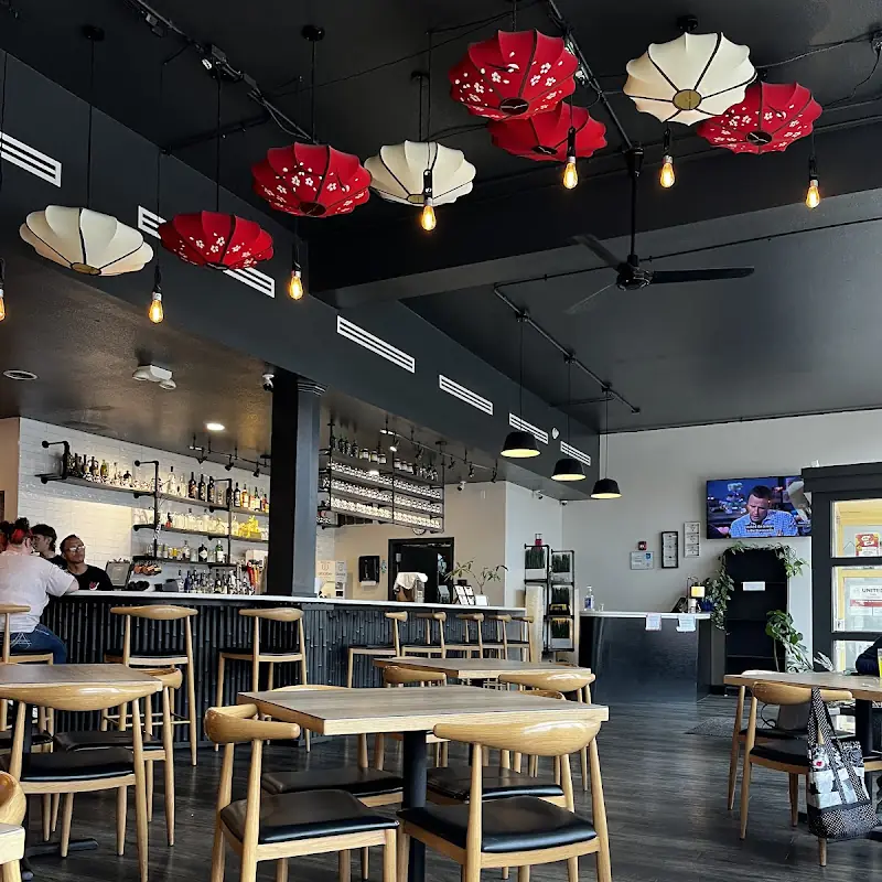 Encore Asian Bistro (Encore Cafe)