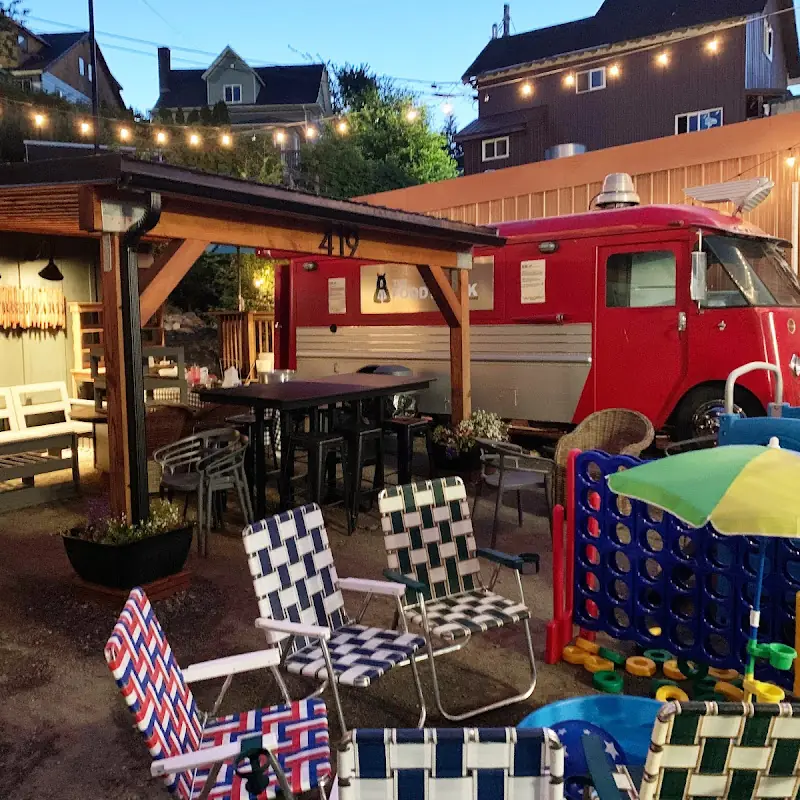 Dock Street Yard
