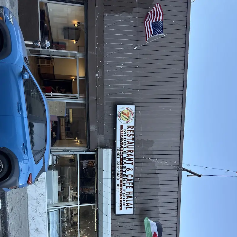 7 Flag Restaurant & Cafe - Halal Middle Eastern Food