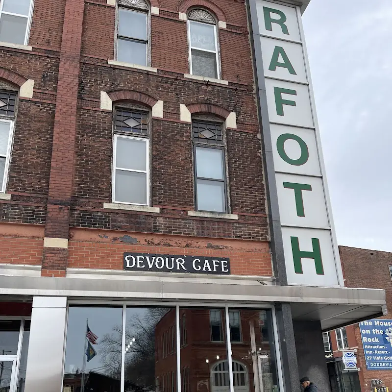 Devour Café
