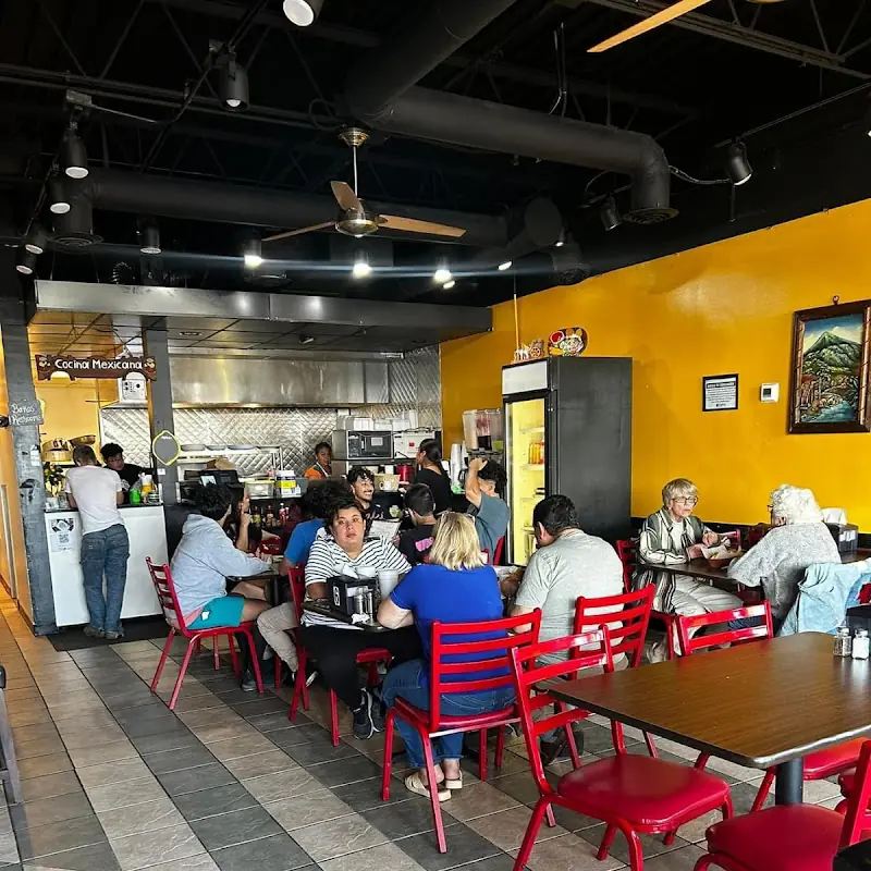 Mari's restaurant
