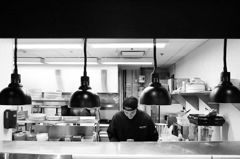 District Burger & Cocktails