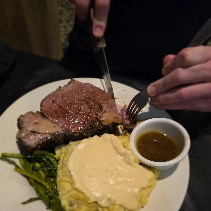 Elm Street Grill