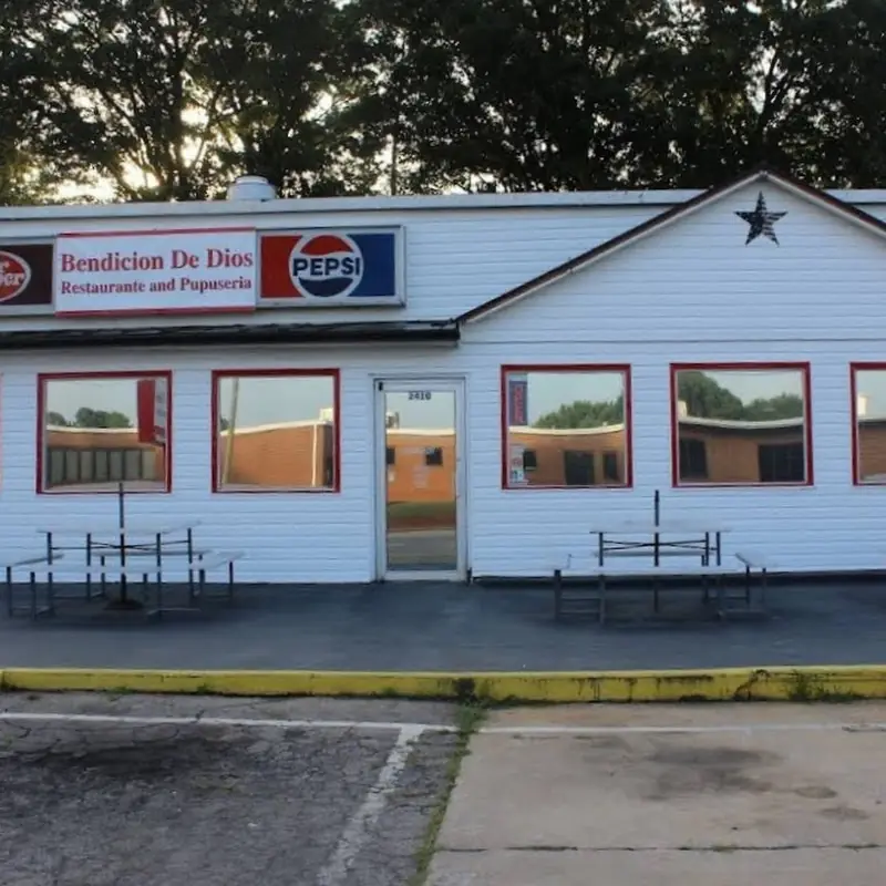 Bendición de Dios restaurante y Pupuseria