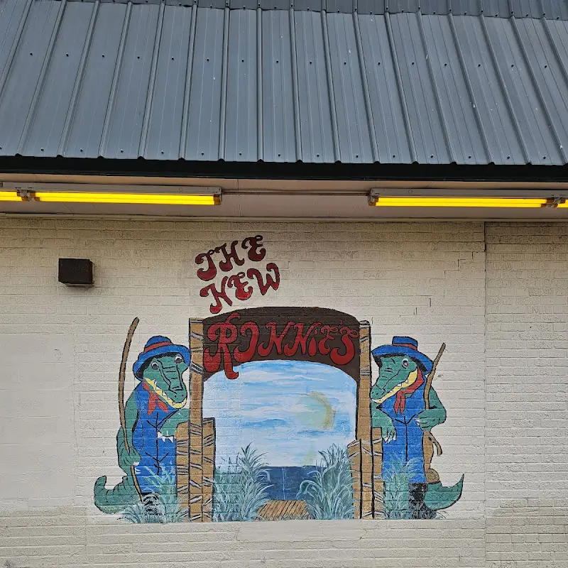 The New Ronnie's Cajun Cafe