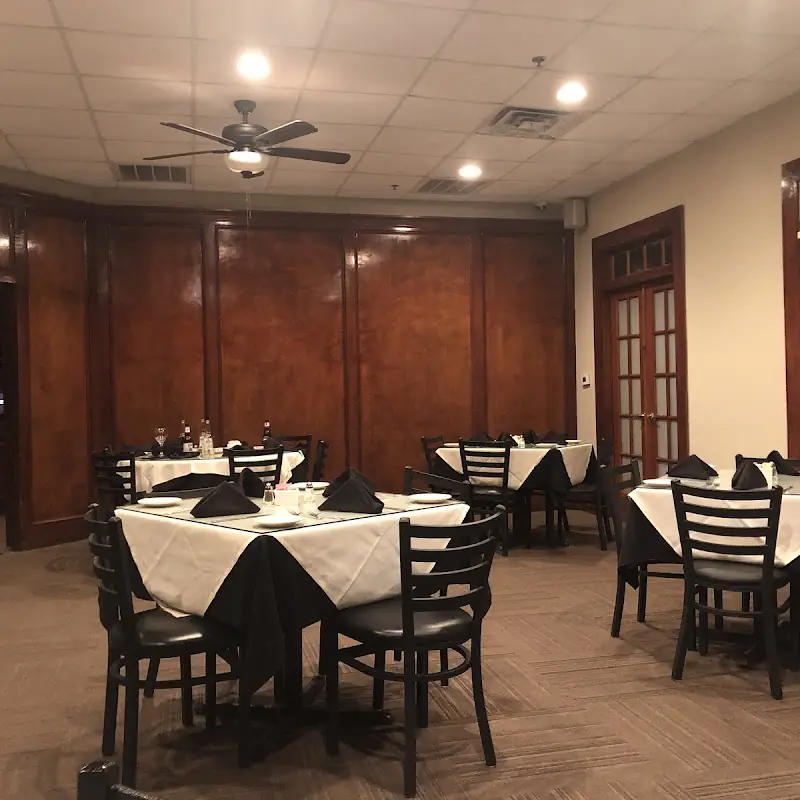 Petra Restaurant & Lounge