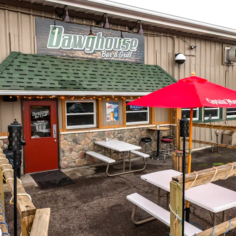 The Dawghouse | Bar & Grill