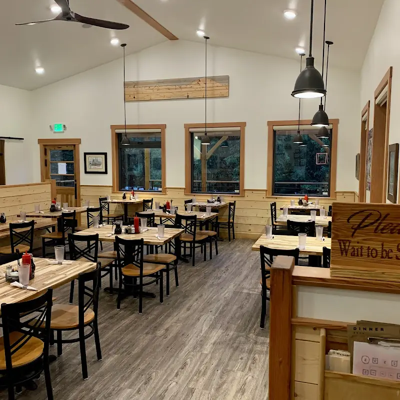McKinley Creekside Café & Bakery