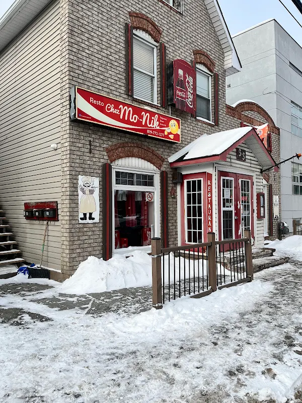Resto Chez Mo-Nik