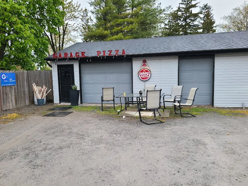 Garage Pizza
