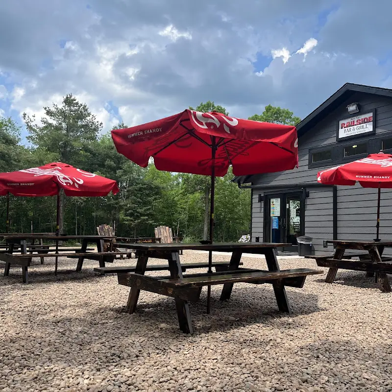 Mama Roppe's Railside