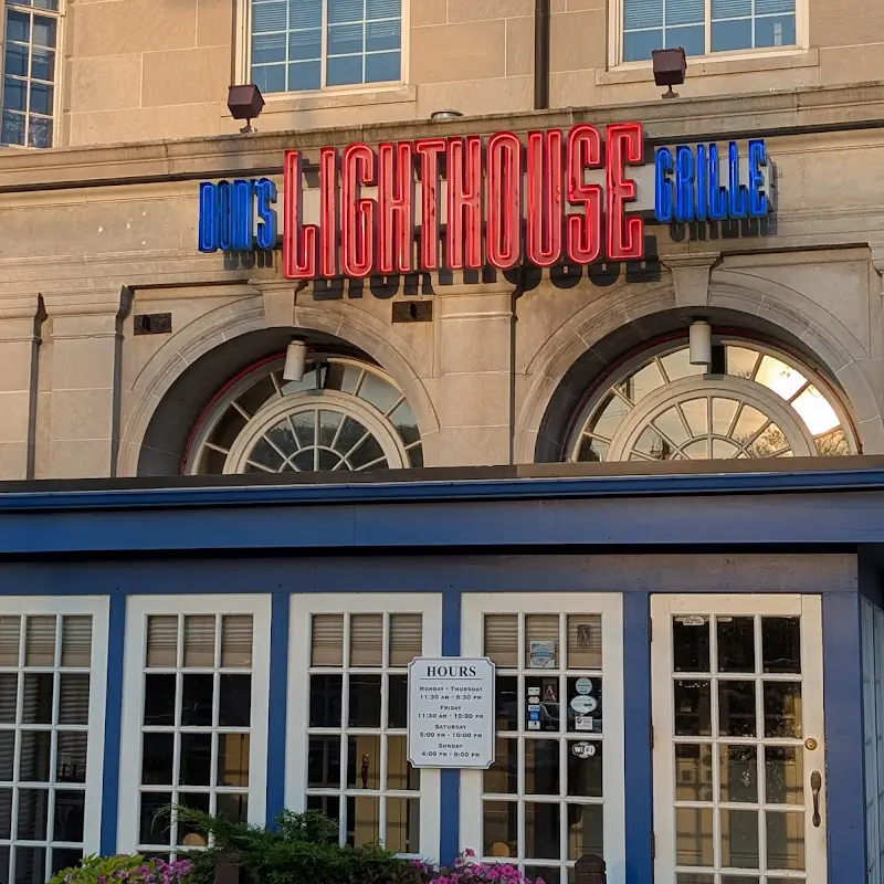 Don's Lighthouse Grille