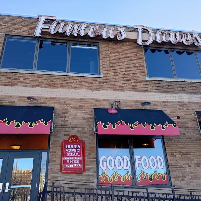 Famous Dave's Bar-B-Que