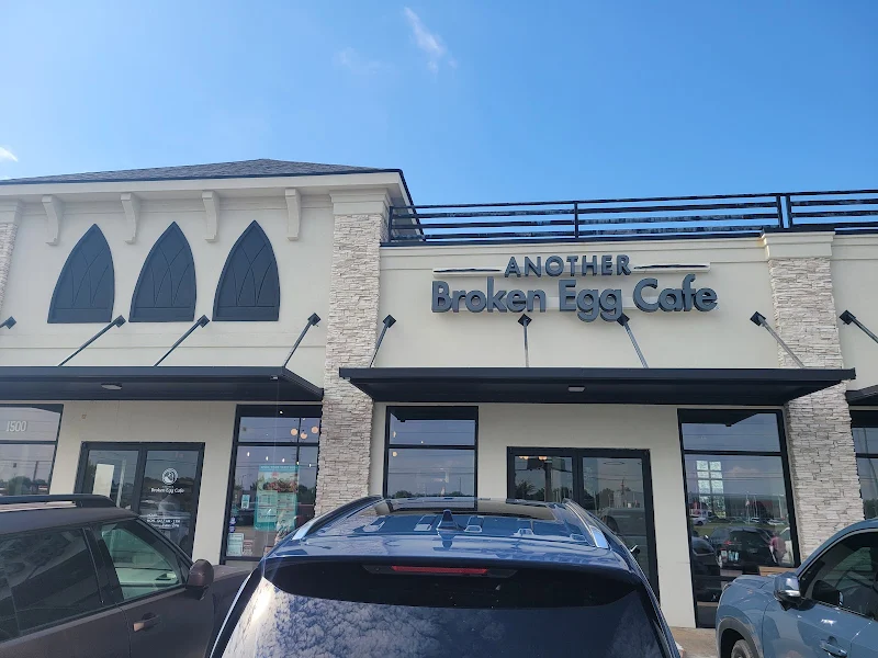 Another Broken Egg Cafe