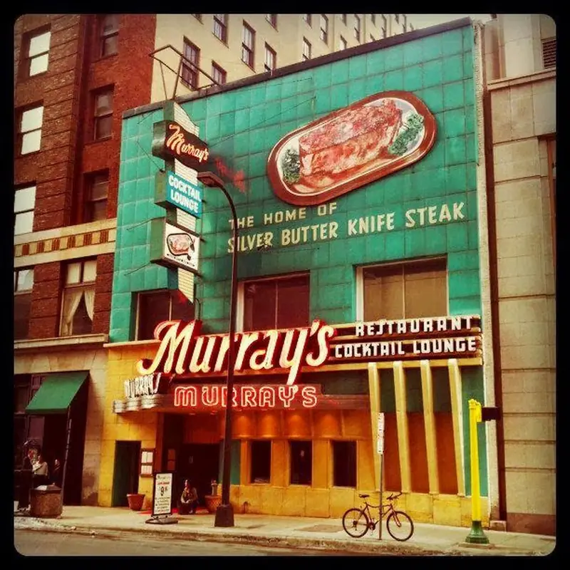 Murray's