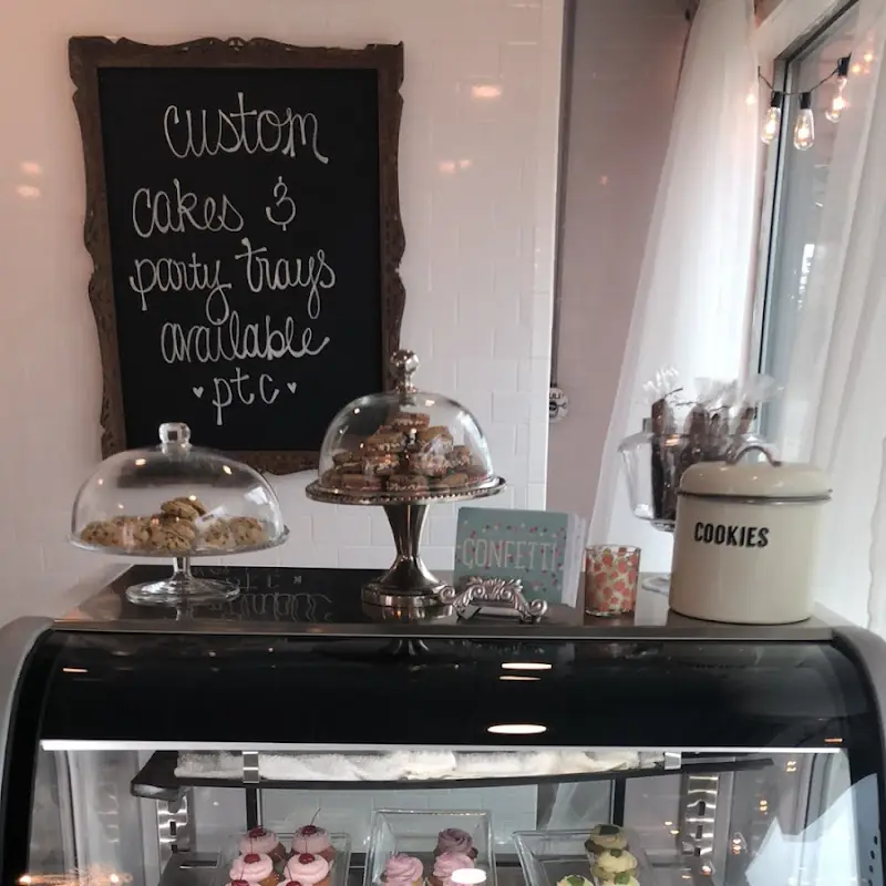 Pretty Tasty Cupcakes