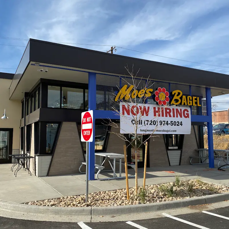 Moe’s Broadway Bagel