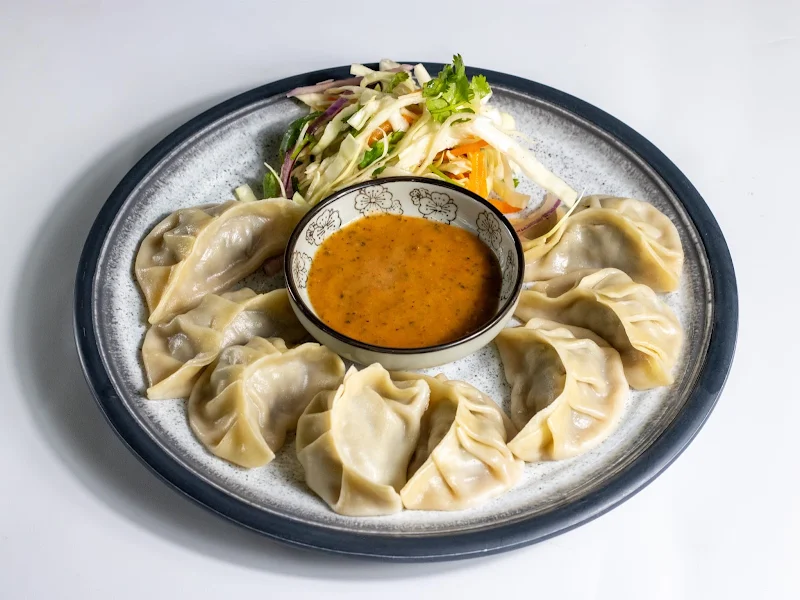 Le Momo & More..