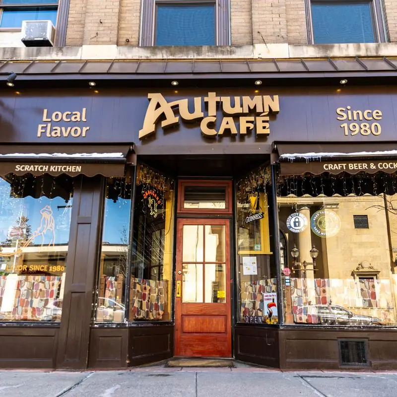 Autumn Cafe