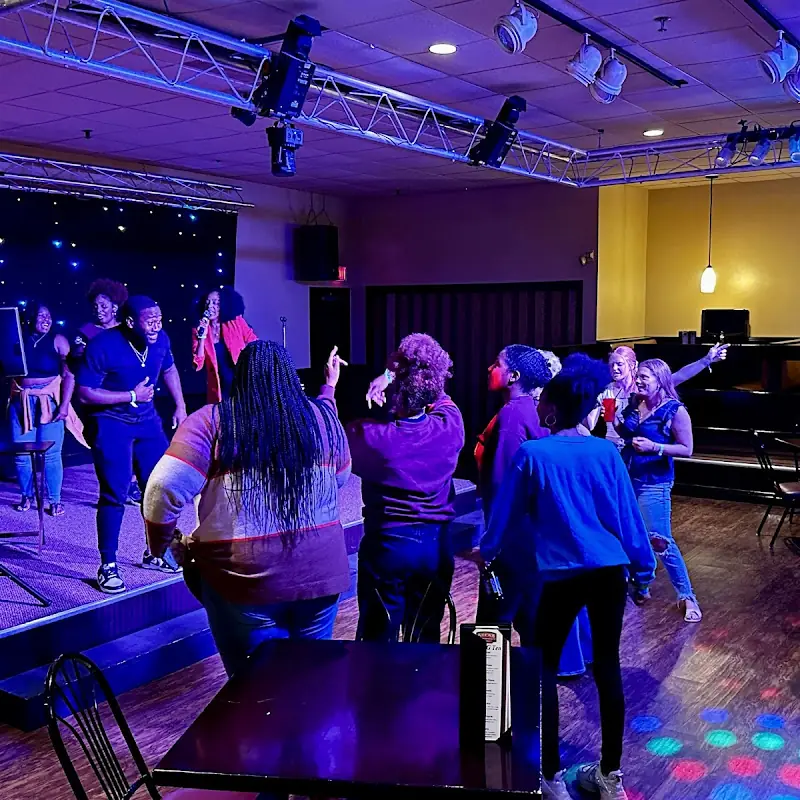 Arena Bar & Grill