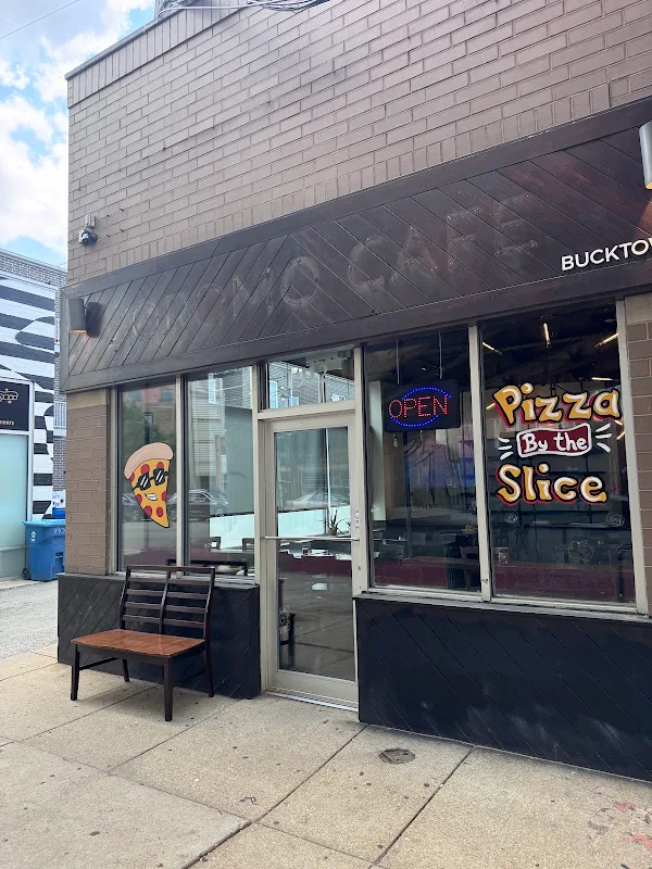 Bucktown Pizza