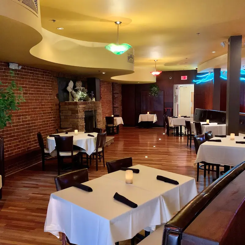 Norfolk Seafood Company & Oyster Bar