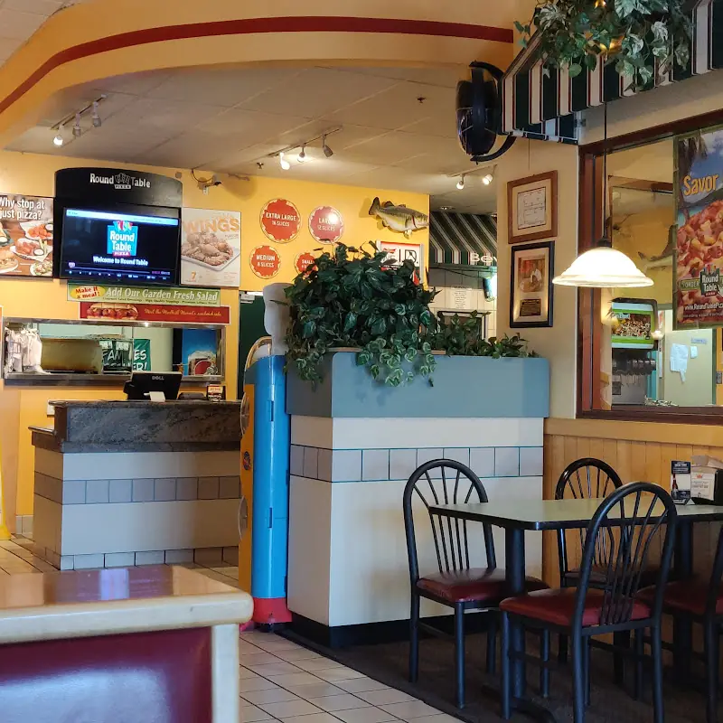 Round Table Pizza