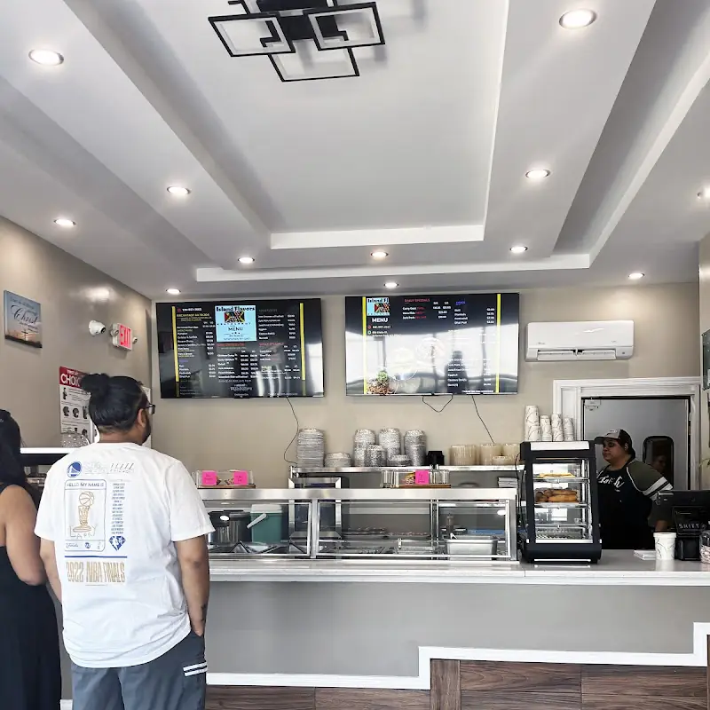 Island Flavors Restaurant