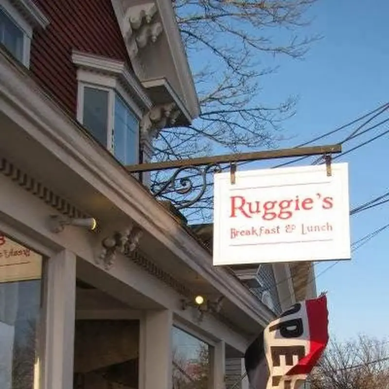 Ruggie's Breakfast and Lunch